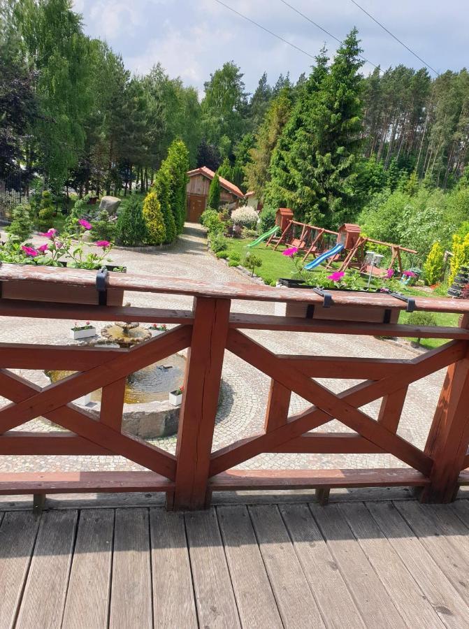 Agroturystyka Zabi Dwor Остшице Екстериор снимка
